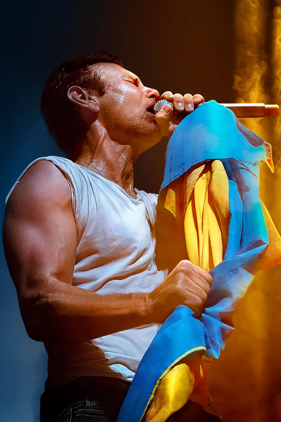 ОКЕАН ЕЛЬЗИ: СПОСТЕРЕЖЕННЯ ШТОРМУ