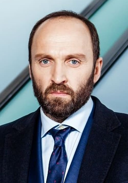Олександр Кобзар