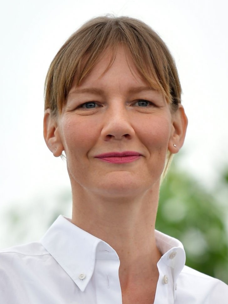 Сандра Гюллер